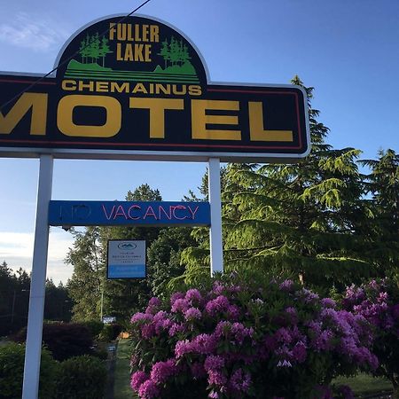 Fuller Lake Chemainus Motel Exterior photo