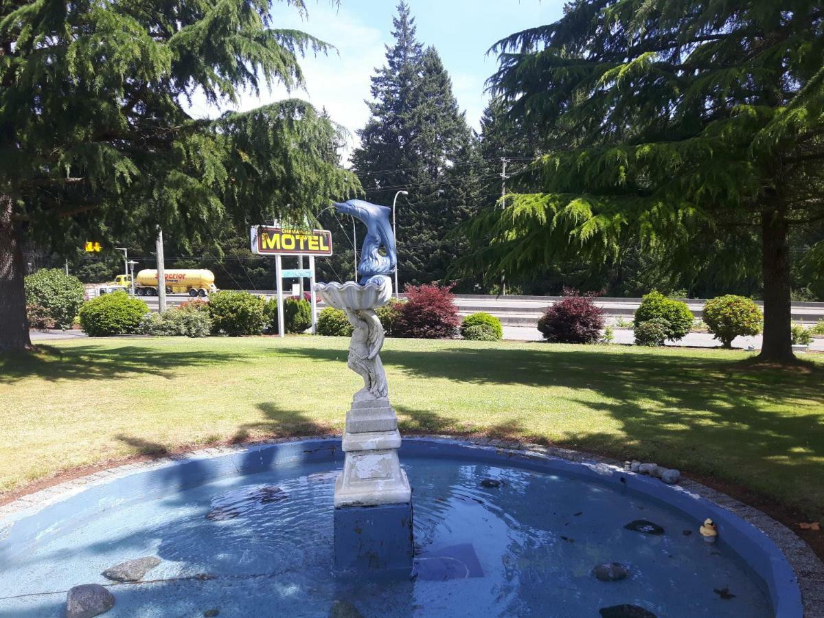 Fuller Lake Chemainus Motel Exterior photo