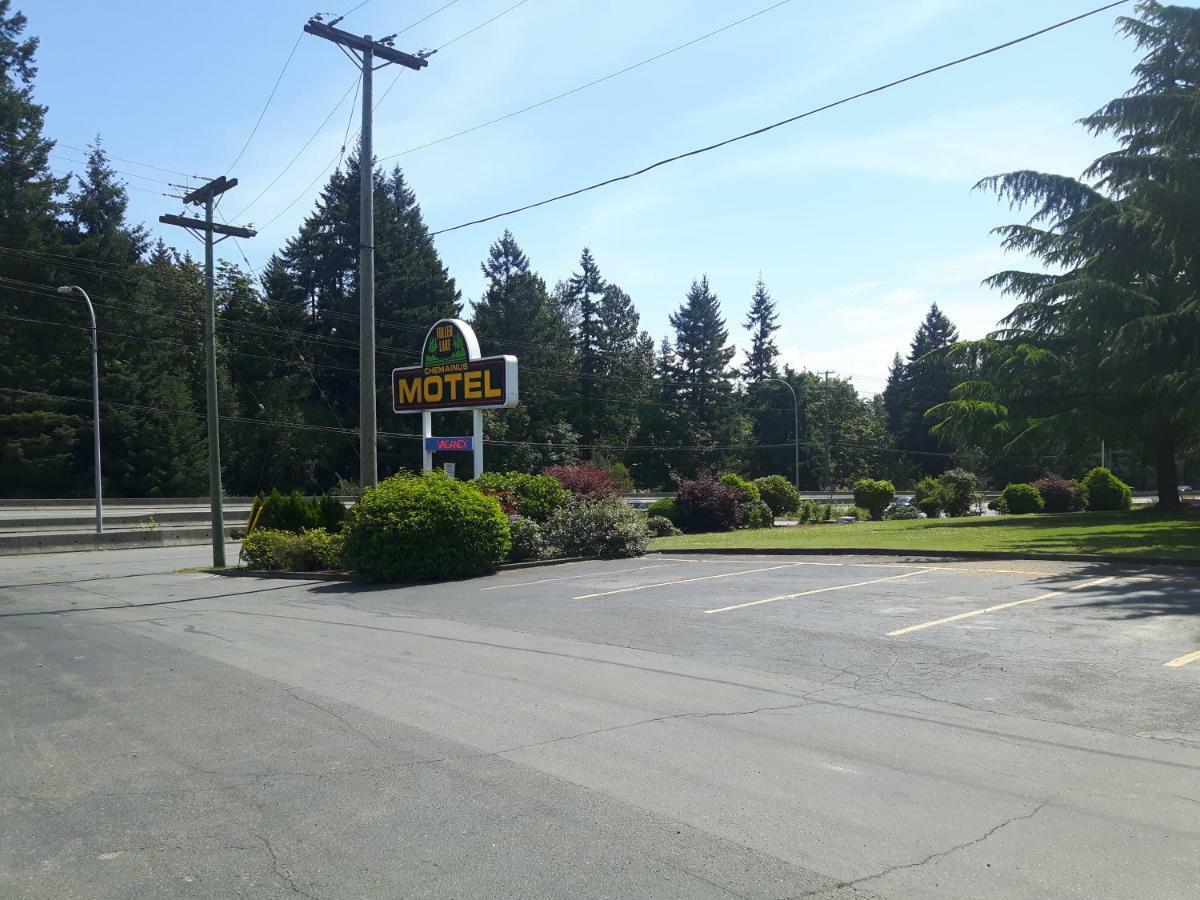 Fuller Lake Chemainus Motel Exterior photo